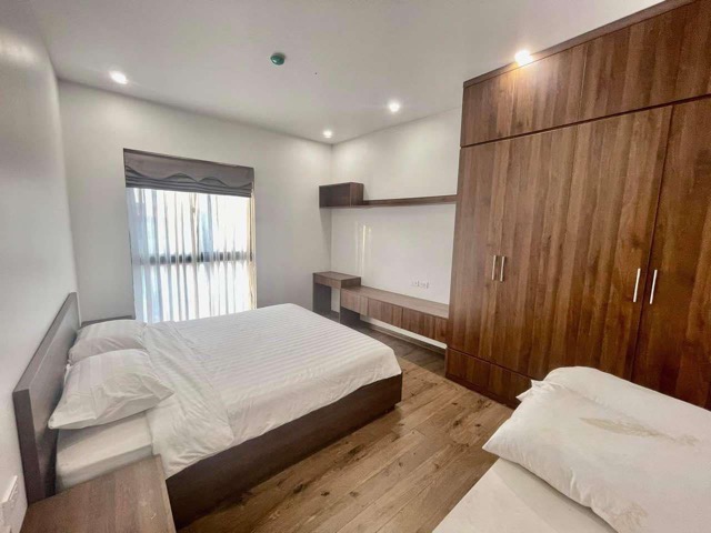 3-bedroom-apartment-in-Quang-An-Tay Ho