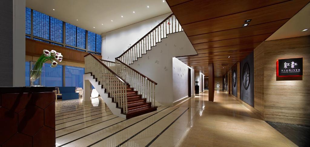 Security-and-safety-at-lotte-court-are-always-absolutely-guaranteed