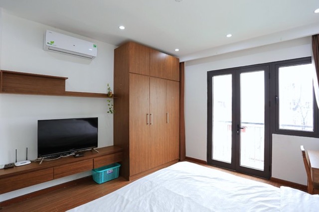 Studio-apartment-for-rent-in-hanoi-1