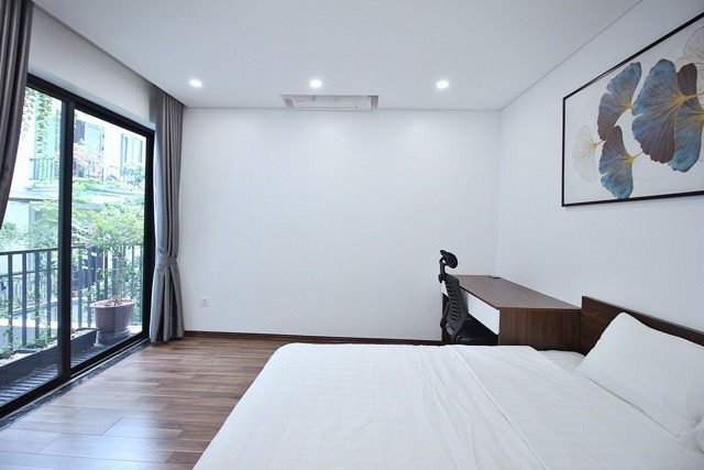 Beautiful-bedroom-at-lotus-inn-serviced-apartment-hanoi-6