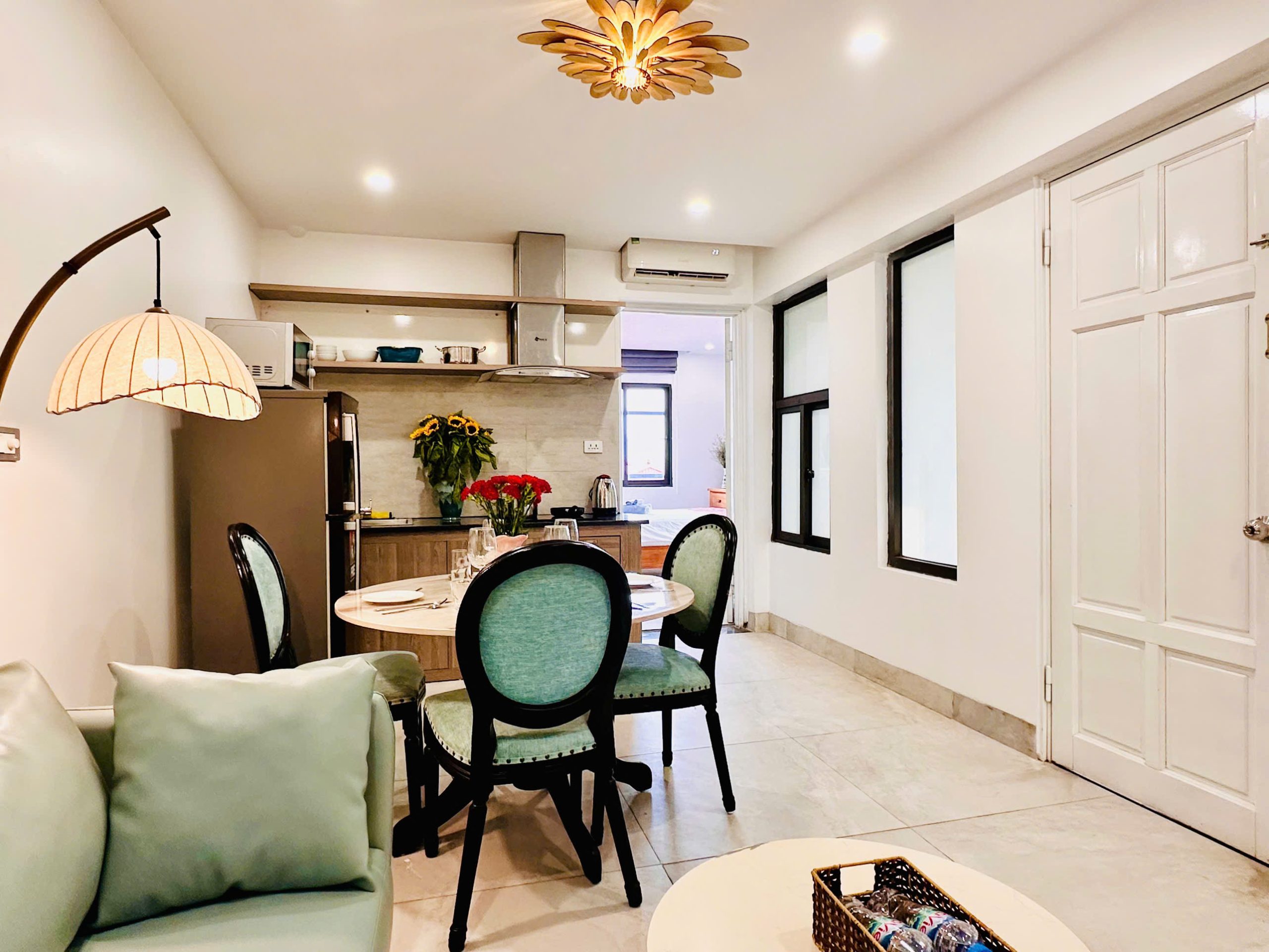 Z6744862351711_e223776a3e10af7334eb8177b9c486be