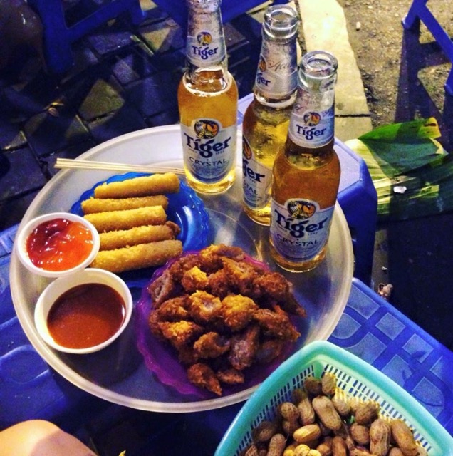 Great-street-food-in-the-old-town