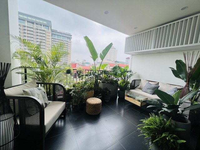 Many-monthly-apartment-rentals-in-hanoi-come-with-private-balconies-allowing-residents-to-relax-and-unwind-right-at-home