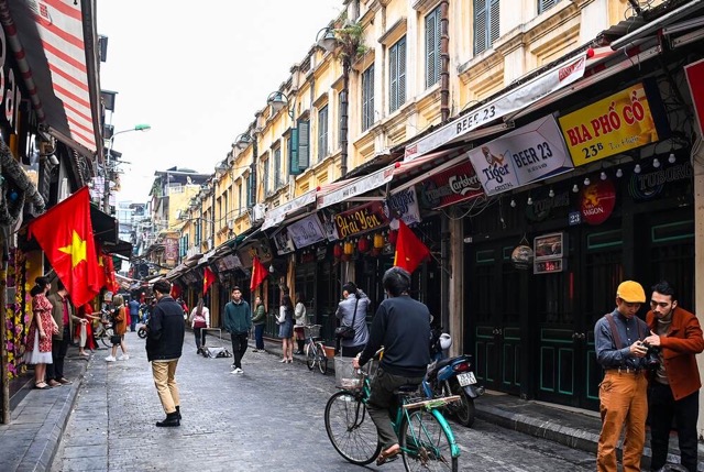 Beautiful-old-streets-in-hanoi