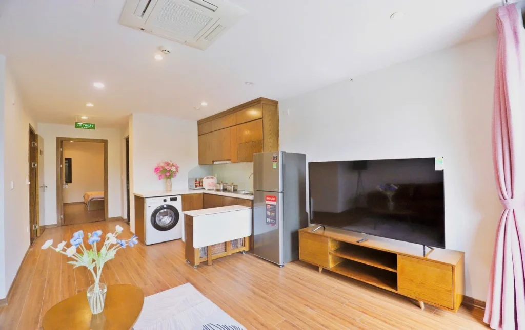 A-fully-furnished-1-bedroom-apartment-for-rent-in-hanoi