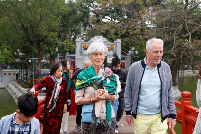 Hoan-kiem-lake-and-ngoc-son-temple-are-popular-tourist-destinations