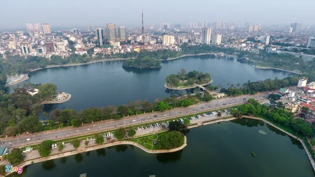 Many-foreigners-who-choose-to-stay-long-term-in-hanoi
